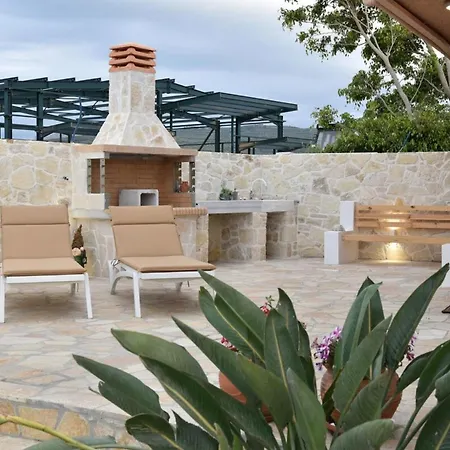 בית נופש House Near Balos In *